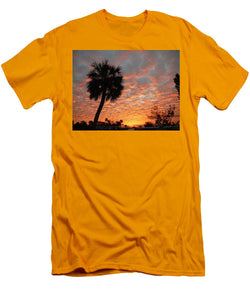 Billowy Orange Sunset - Men's T-Shirt (Athletic Fit)