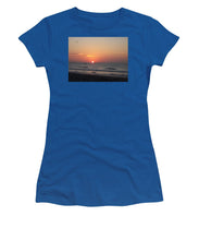Early Bait Run - Women's T-Shirt (Athletic Fit)