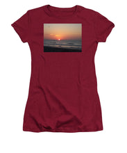 Early Bait Run - Women's T-Shirt (Athletic Fit)