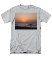 Early Bait Run - Men's T-Shirt  (Regular Fit)