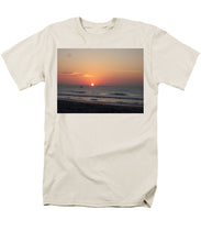 Early Bait Run - Men's T-Shirt  (Regular Fit)