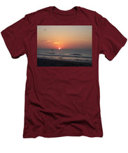 Early Bait Run - Men's T-Shirt (Athletic Fit)
