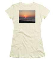 Early Bait Run - Women's T-Shirt (Athletic Fit)