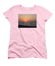 Early Bait Run - Women's T-Shirt (Standard Fit)
