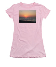 Early Bait Run - Women's T-Shirt (Athletic Fit)
