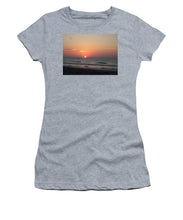 Early Bait Run - Women's T-Shirt (Athletic Fit)