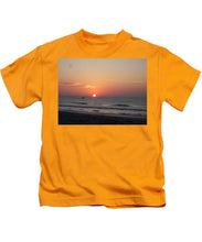 Early Bait Run - Kids T-Shirt