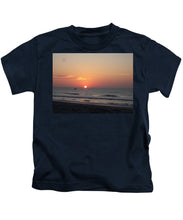 Early Bait Run - Kids T-Shirt