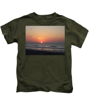 Early Bait Run - Kids T-Shirt