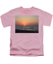 Early Bait Run - Kids T-Shirt