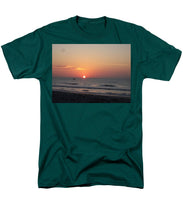 Early Bait Run - Men's T-Shirt  (Regular Fit)