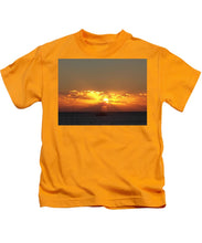 Fishing The Sunburst - Kids T-Shirt