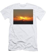 Fishing The Sunburst - Men's T-Shirt (Athletic Fit)