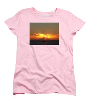 Fishing The Sunburst - Women's T-Shirt (Standard Fit)