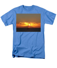 Fishing The Sunburst - Men's T-Shirt  (Regular Fit)