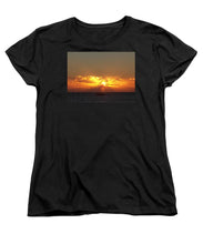 Fishing The Sunburst - Women's T-Shirt (Standard Fit)