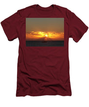 Fishing The Sunburst - Men's T-Shirt (Athletic Fit)