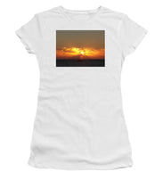 Fishing The Sunburst - Women's T-Shirt (Athletic Fit)