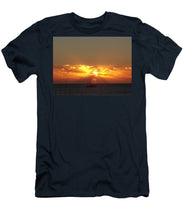 Fishing The Sunburst - Men's T-Shirt (Athletic Fit)