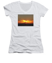 Fishing The Sunburst - Women's V-Neck T-Shirt